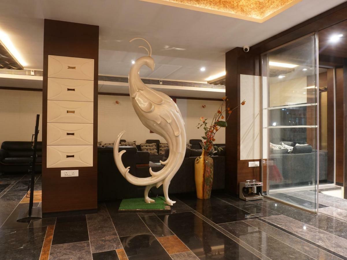 Palette - Four Seasons Recreation Resort Jālgaon Exterior photo