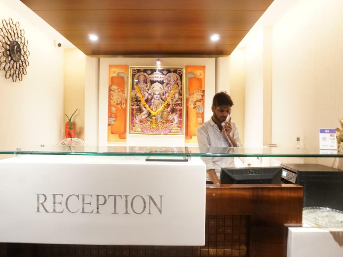 Palette - Four Seasons Recreation Resort Jālgaon Exterior photo