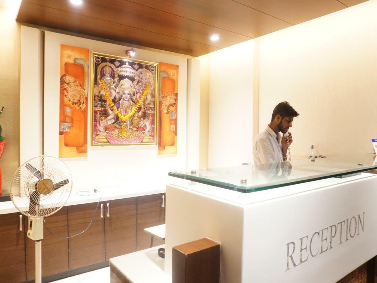 Palette - Four Seasons Recreation Resort Jālgaon Exterior photo